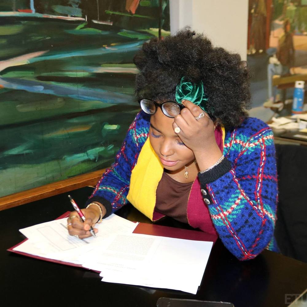 Meet your Posher, Athalie